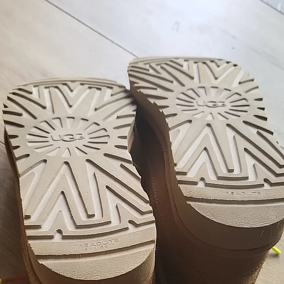 UGG W Highland High Heritage Hiking Boots size 8 - Picture 8 of 8